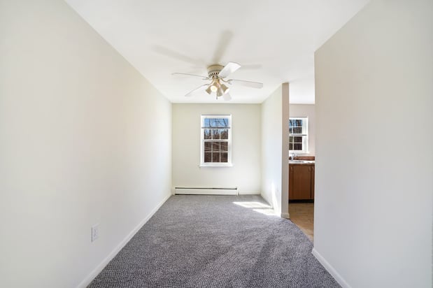 Images Knollwood Apartments