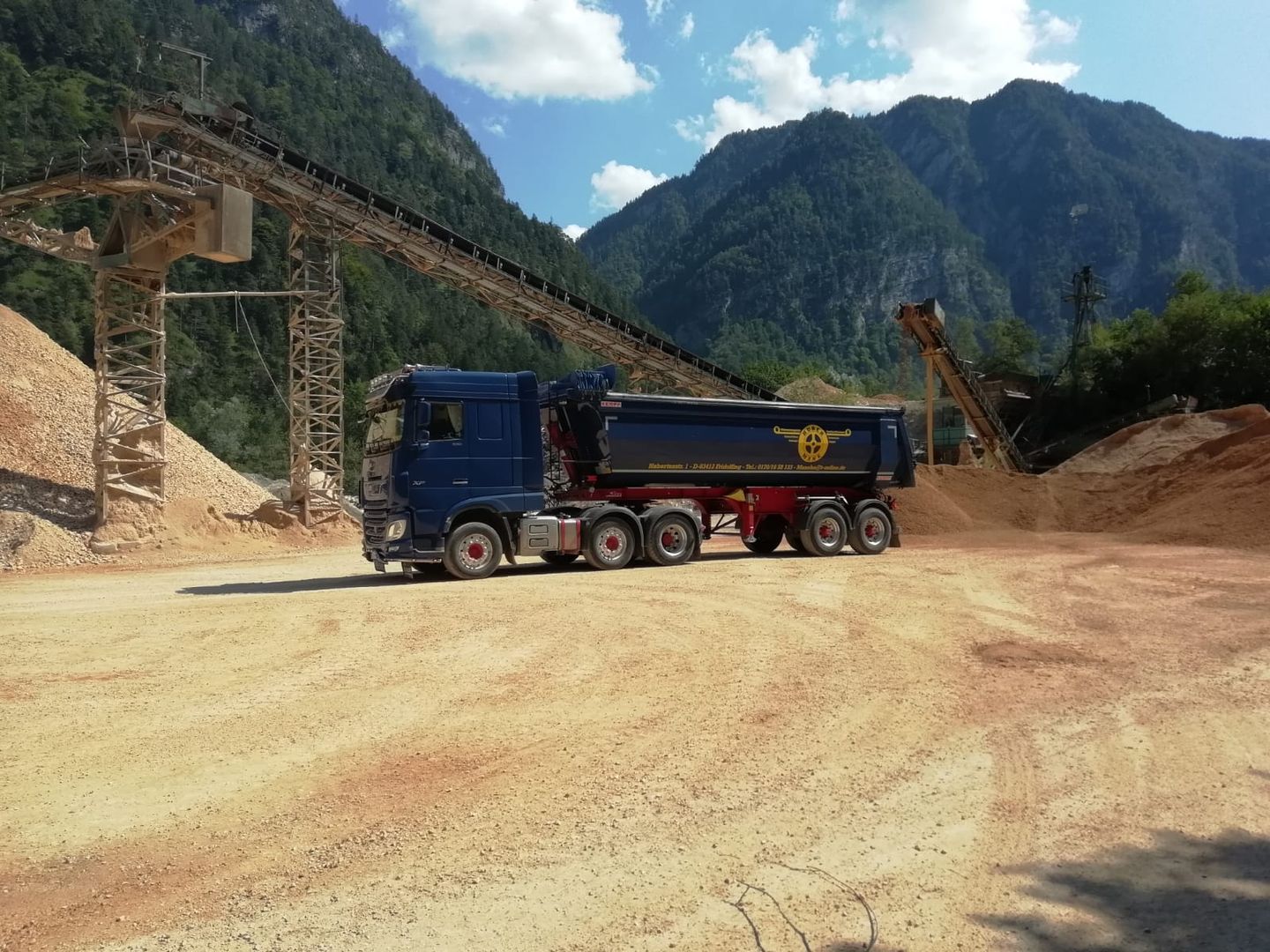 Bilder Huber Mane Gütertransporte und Baudienstleistungen