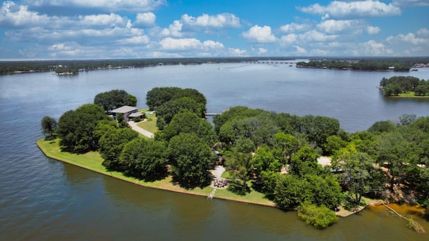 Images Sunrise Point at Cedar Creek Lake