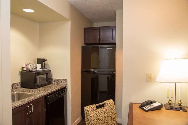 Images Hampton Inn & Suites Albany-Downtown