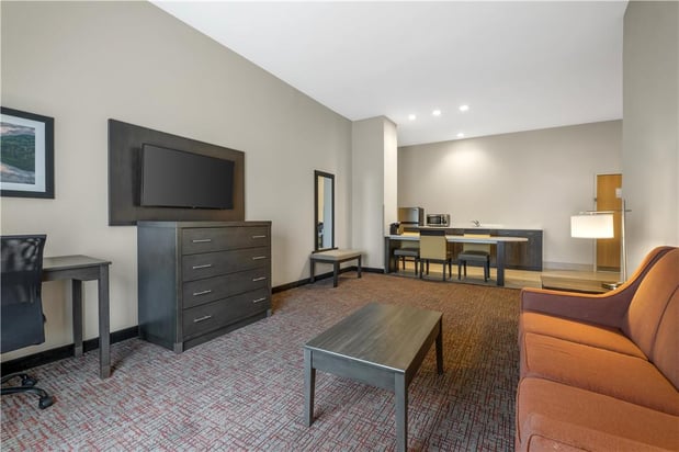 Images Best Western Plus Elizabethtown Inn & Suites