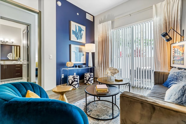 Images Pearl Dadeland