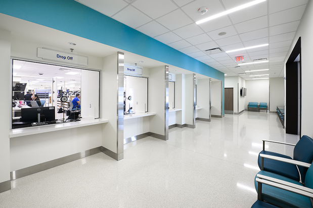 Images Discharge Pharmacy - University Health Women's & Children's Hospital