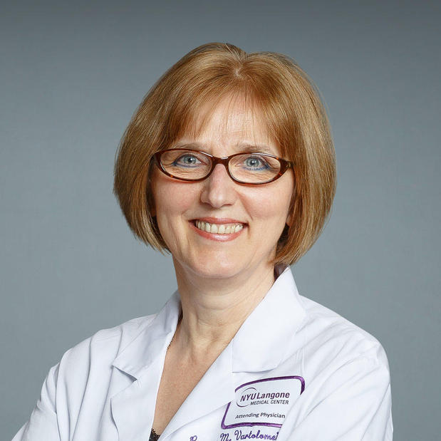 Images Roxana Vartolomei, MD