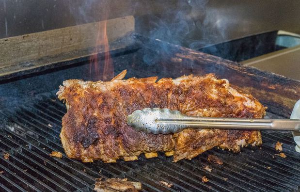 Images Country Sweet Chicken & Ribs