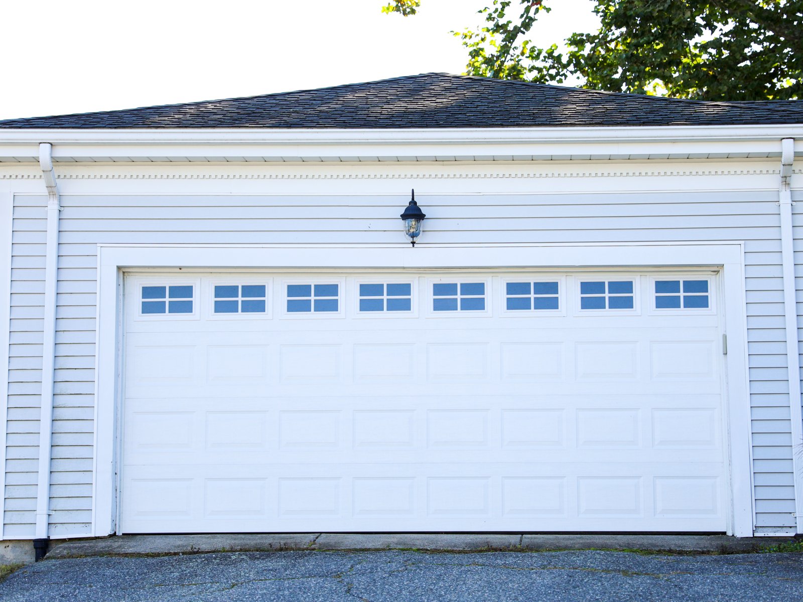 Ortiz Garage Doors And Openers Inc