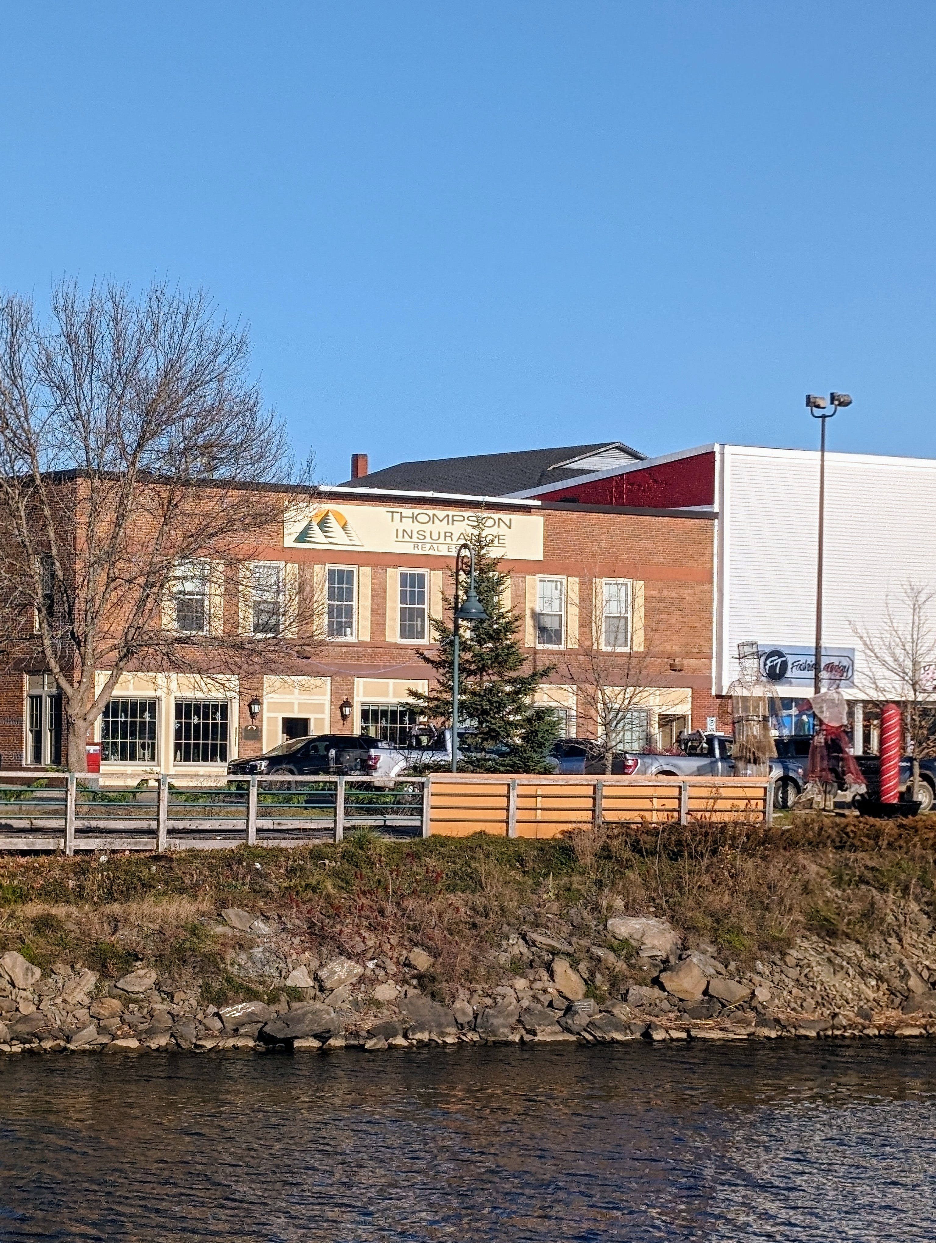 Images Thompson Insurance Ltd