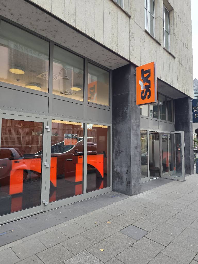 SIXT Autovermietung Köln City/Hilton am Dom, Marzellenstr. 13-17 in Köln