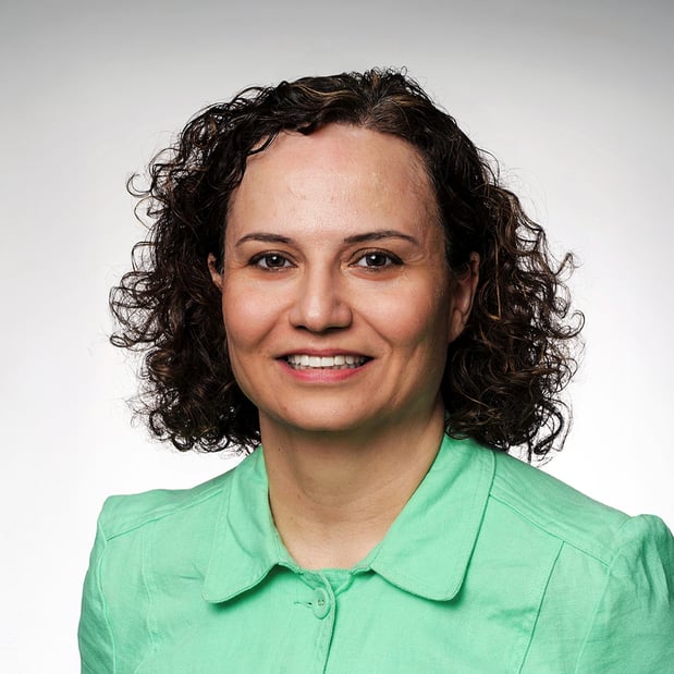 Images Arezou Heshmati, MD