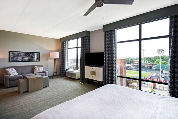Images Homewood Suites by Hilton Greenville Downtown