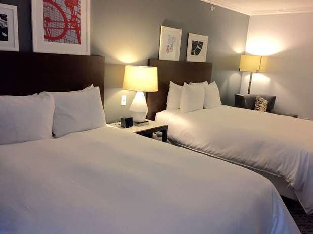 Images Radisson Hotel Dallas North-Addison