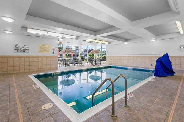 Images Hilton Garden Inn Auburn