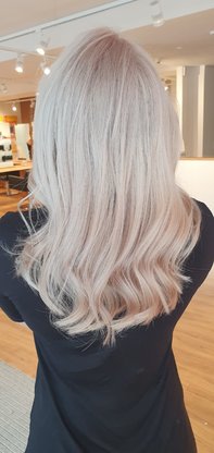 Schönheitssalon - Premium Hydrafacial by Linn Hairstyle, Große Gallusstraße 1-7 in Frankfurt am Main