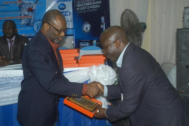 Images Oluwole Ajagbe, D.D.S., M.S