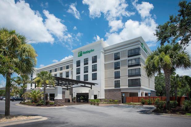 Images Holiday Inn Pensacola - University Area by IHG