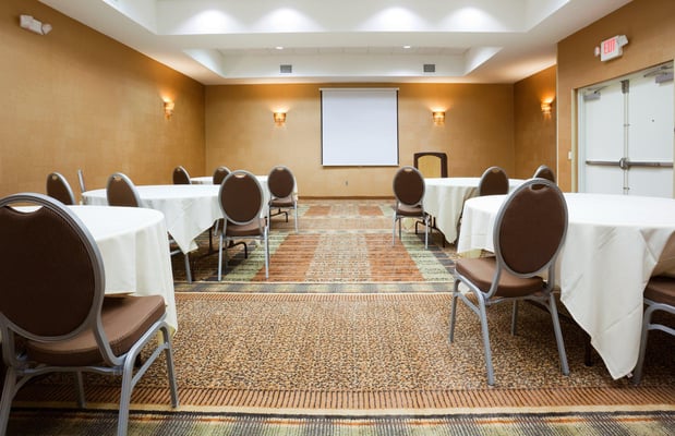 Images Holiday Inn & Suites Green Bay Stadium by IHG