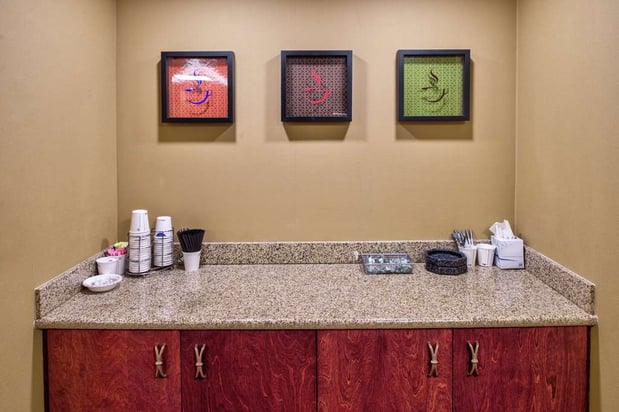 Images Hampton Inn & Suites Rifle