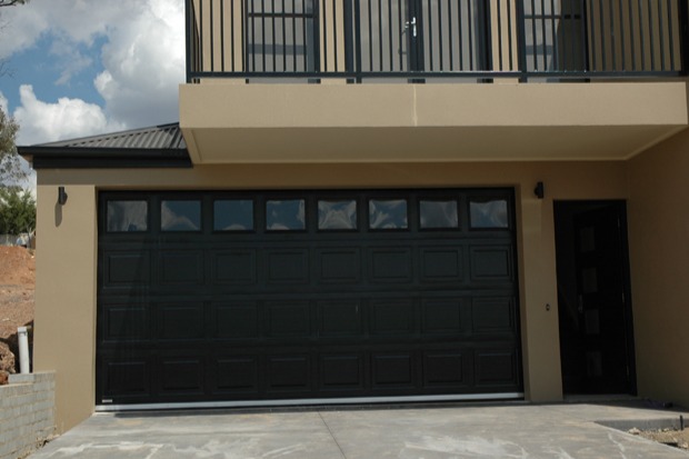 Images G T Roller Doors