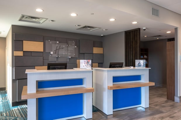 Images Holiday Inn Express & Suites Gainesville - Lake Lanier Area by IHG