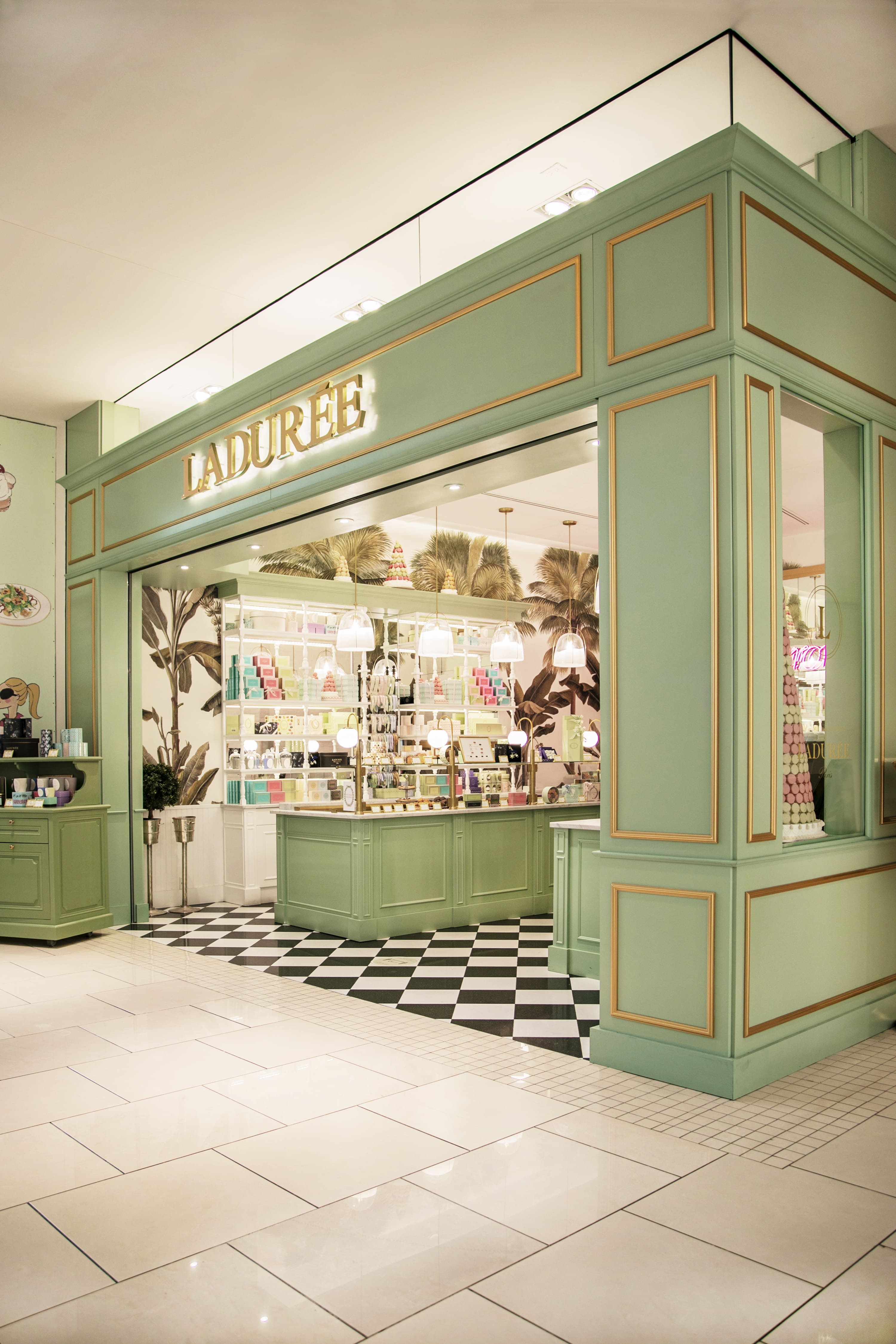 Ladurée Aventura Mall Image