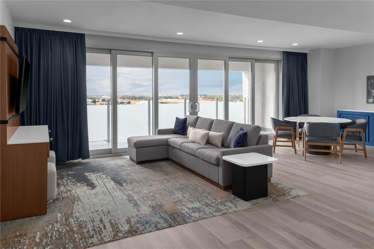 Guest room 