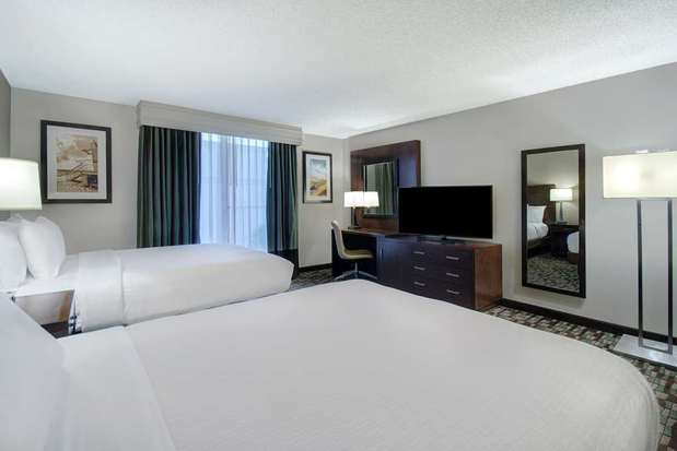 Images Embassy Suites by Hilton Jacksonville Baymeadows