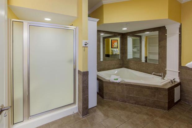 Images Holiday Inn Club Vacations Piney Shores Resort Lake Conroe