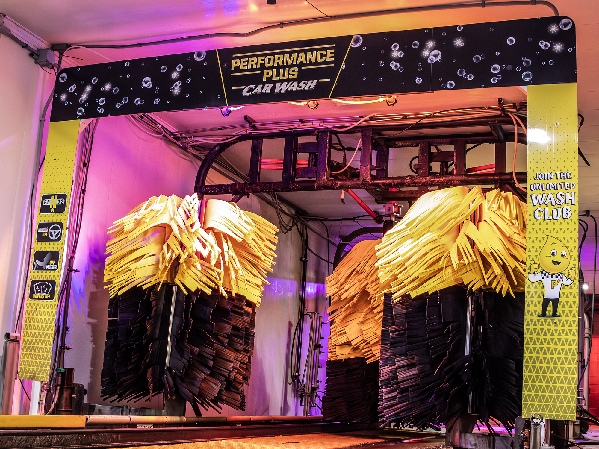 Performance Plus Car Wash of Charlotte - Wash Entrance