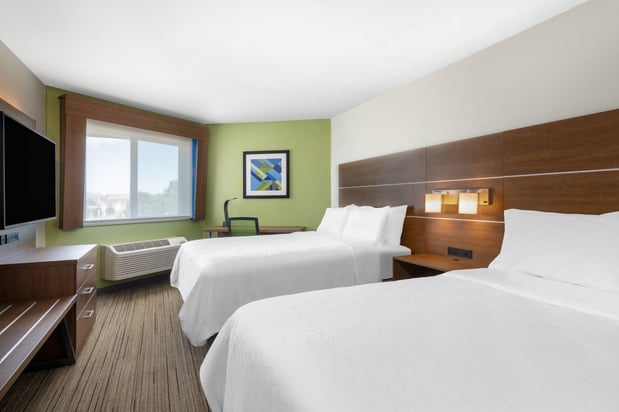 Images Holiday Inn Express & Suites Colorado Springs Airport by IHG