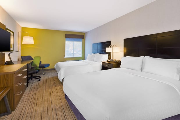 Images Holiday Inn Express Waldorf by IHG