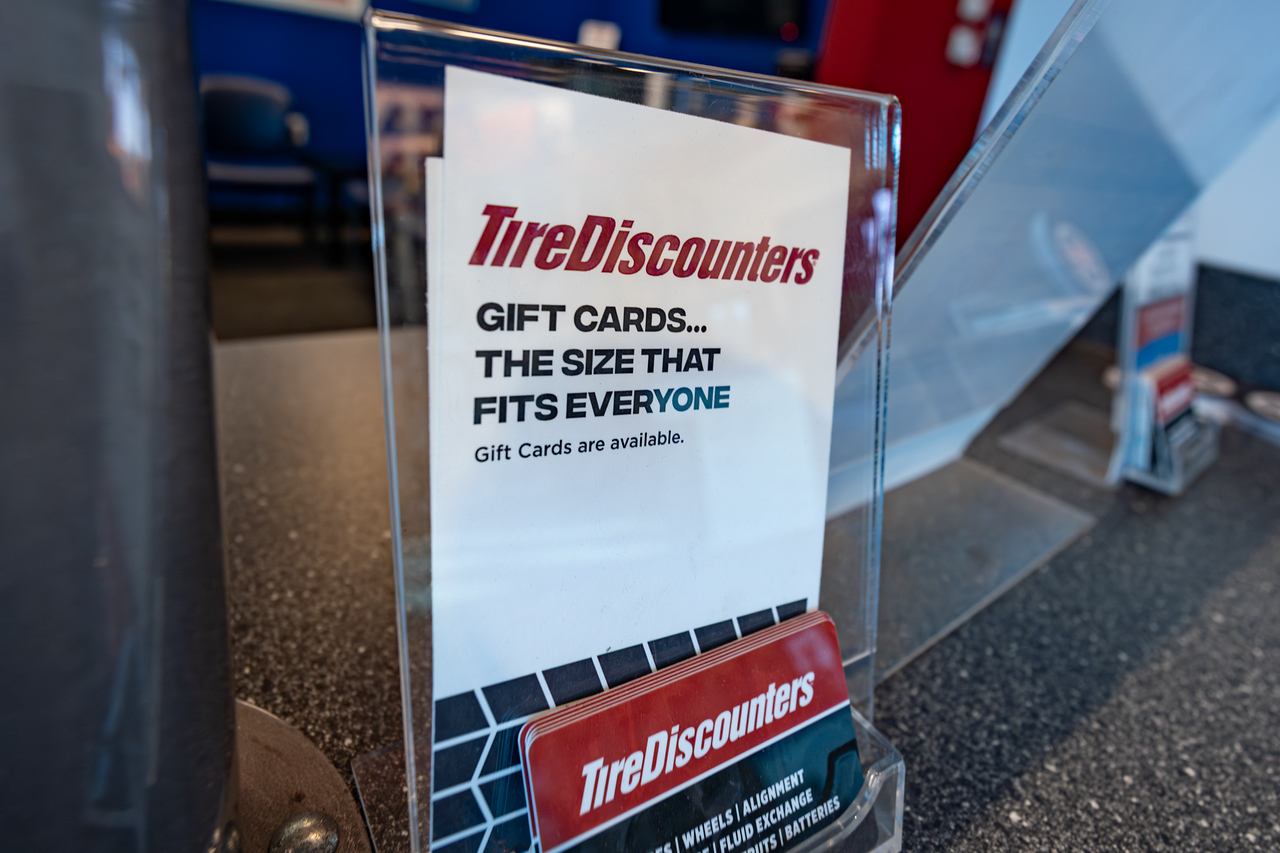 Tire Discounters Beechmont | Tires, Wheels, Services, Fluids, & more