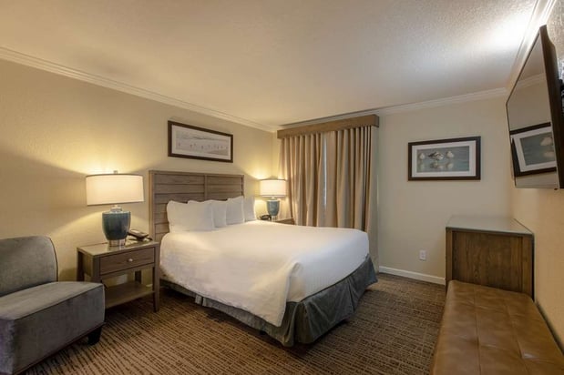 Images Best Western Inn at Face Rock