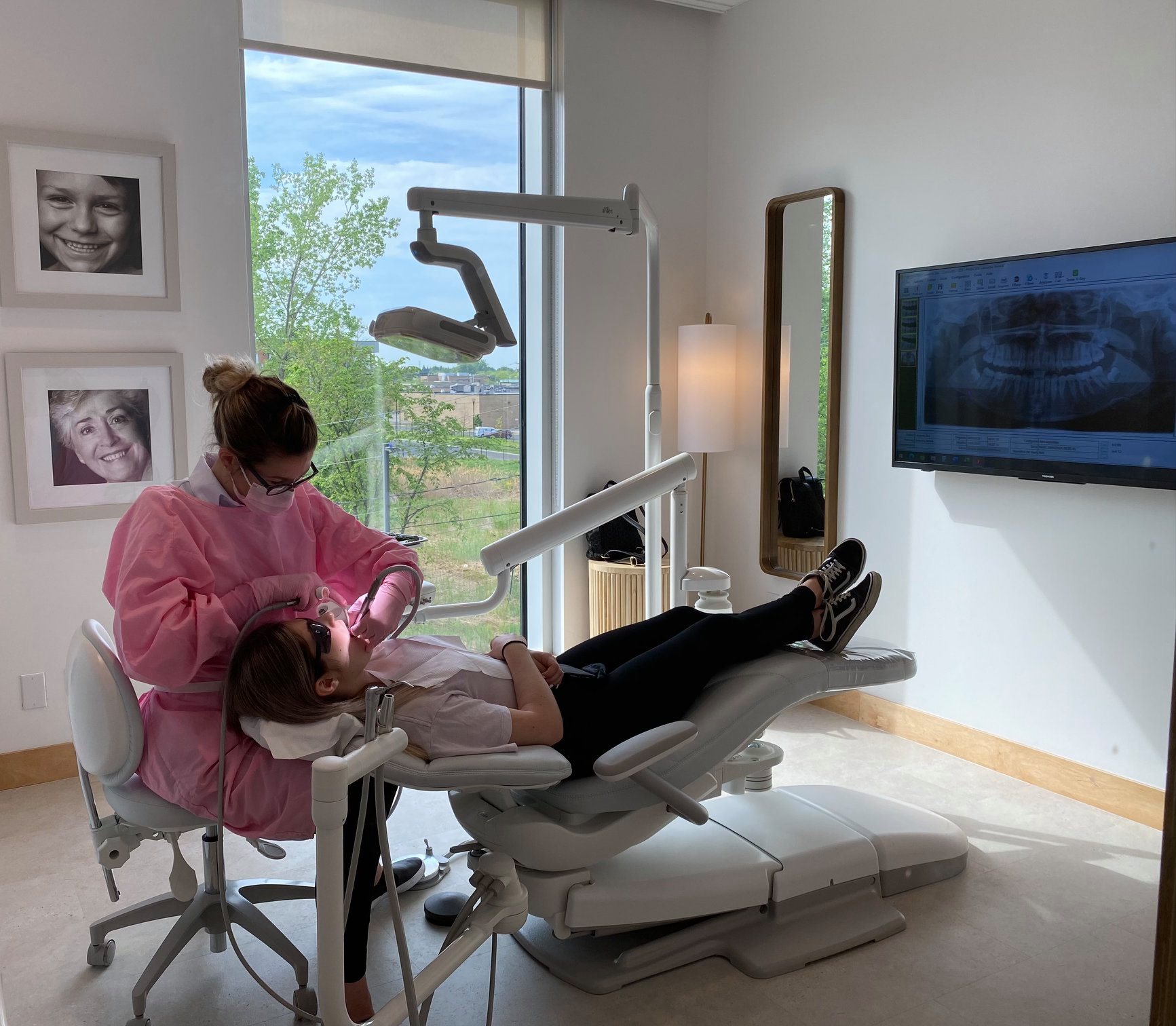 Images Dentistes Larouche & Associées - Clinique Dentaire, Dentiste Boucherville