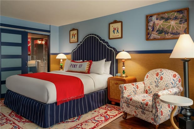 Images Graduate by Hilton Dallas