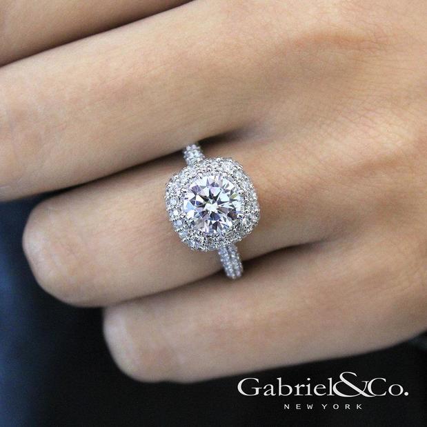 Images Big Diamond Importer & Fine Jewelry