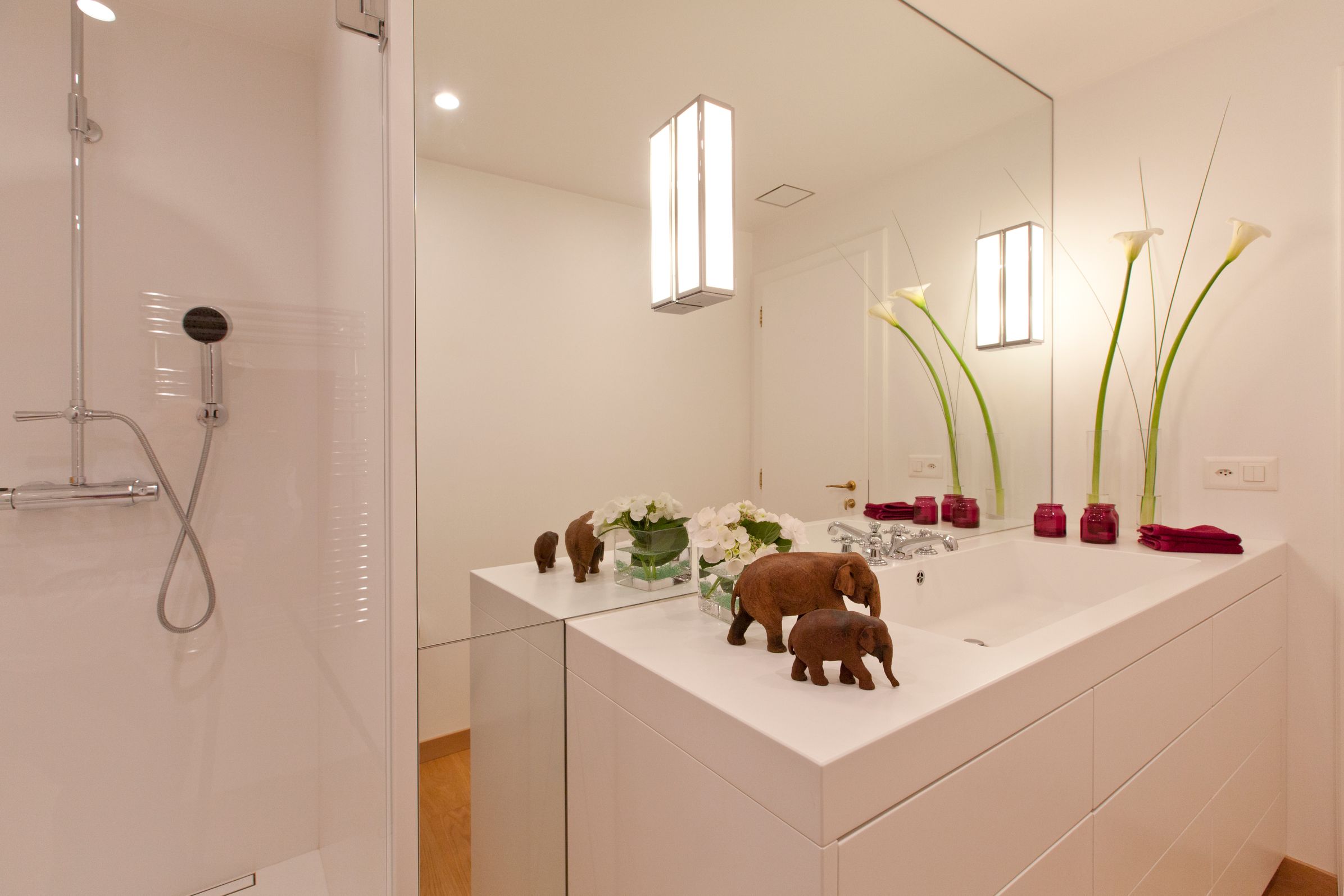 Bilder Valérie Ruiz Sàrl