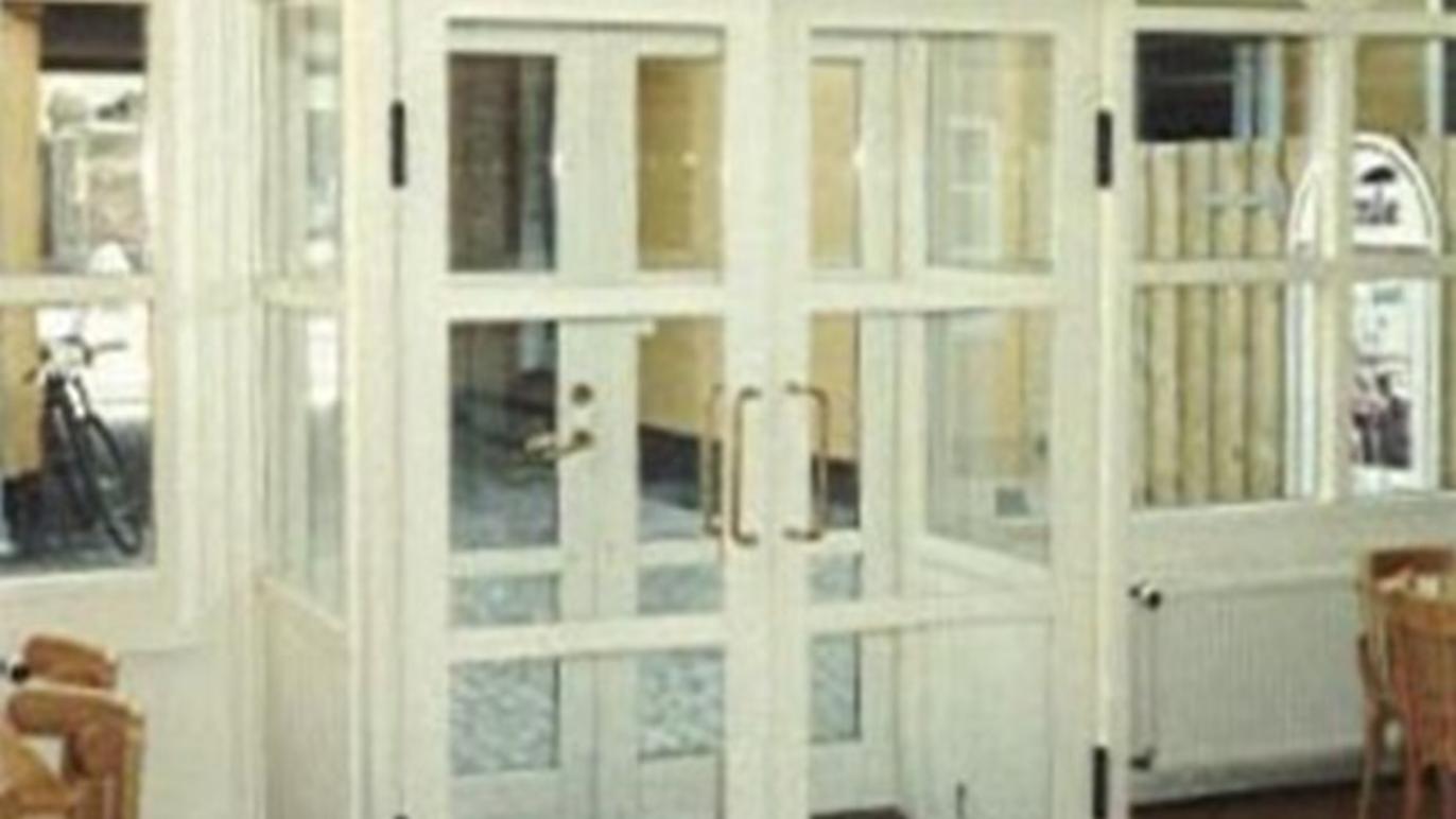 Images Roskilde Vinduescenter v/tømrermester Michael Donstrup