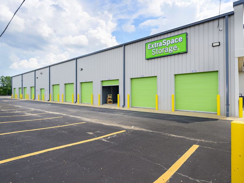 Images Extra Space Storage