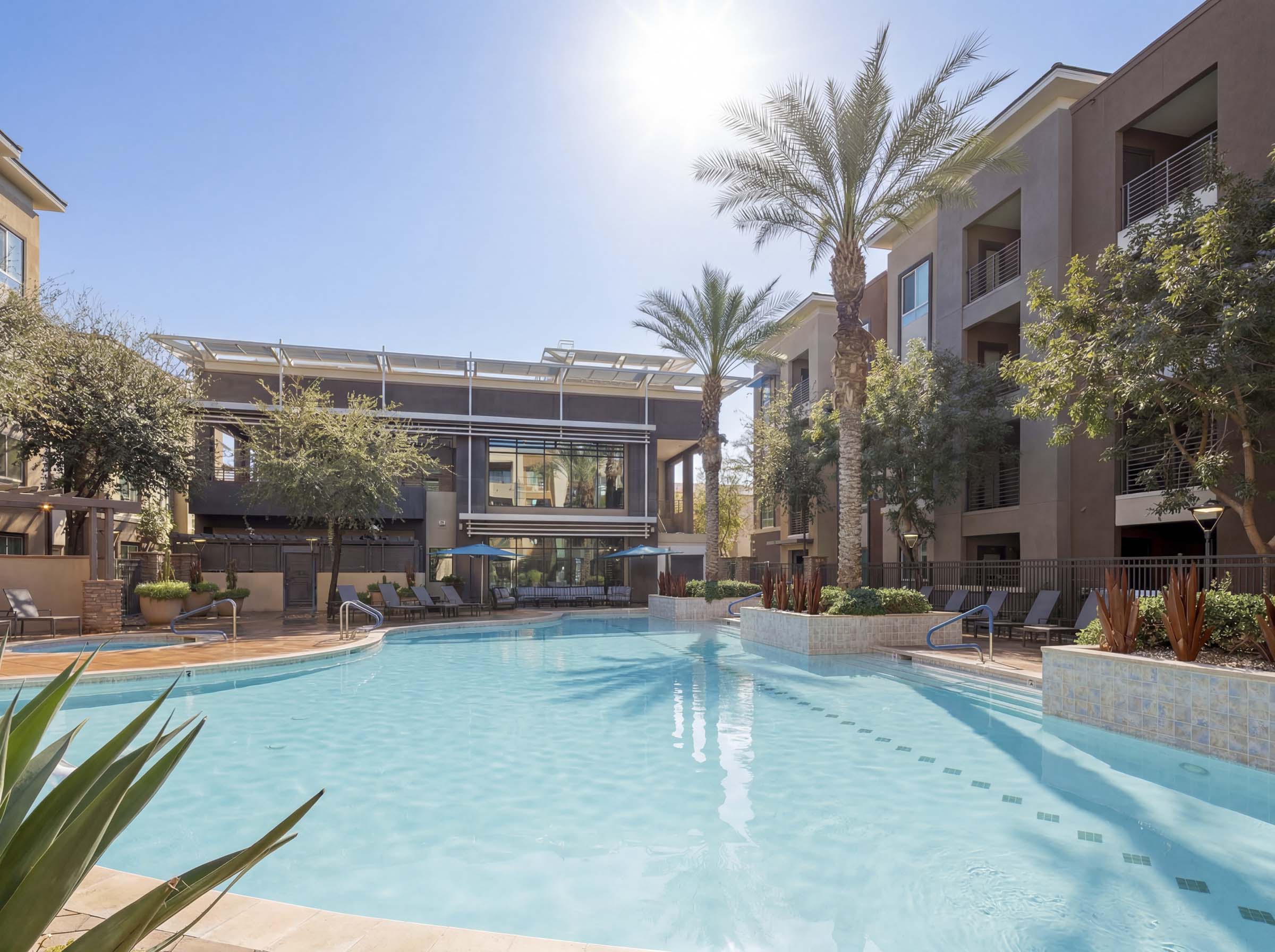 camden-tempe-east-apartments-tempe-az-pool