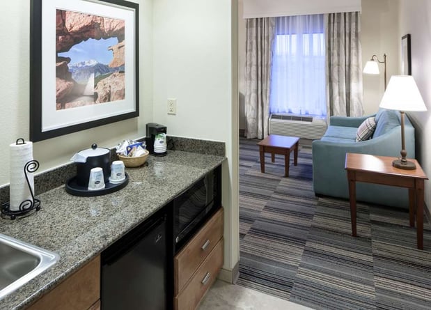 Images Hampton Inn & Suites Colorado Springs/I-25 South