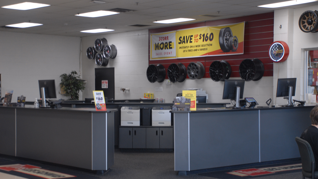 Les Schwab Tire Center