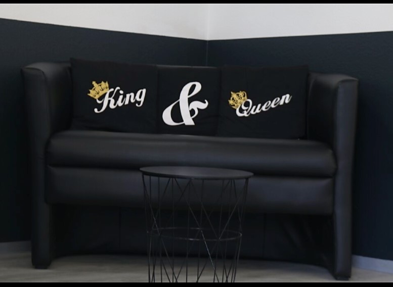 King‘s & Queen‘s, Steinenbergstraße 1 in Reutlingen