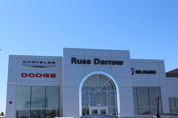 Images Russ Darrow Chrysler Dodge Jeep RAM Milwaukee Service Center