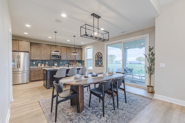 Images Grand Oaks by Taylor Morrison