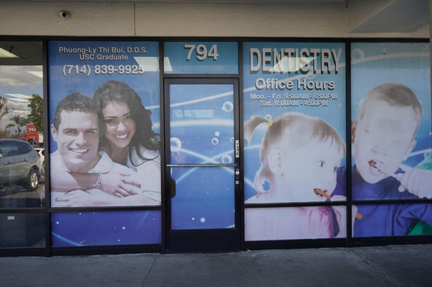 Images Bui Phuong-Ly Thi, DDS