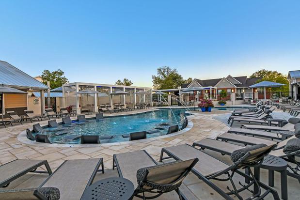 Images Crossgates Apartment Homes