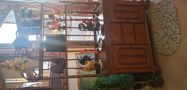 Images J and B Furniture Consignments