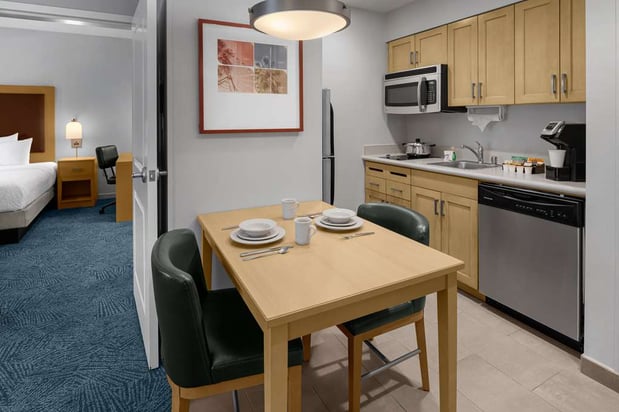Images Homewood Suites by Hilton Anaheim Resort - Convention Center
