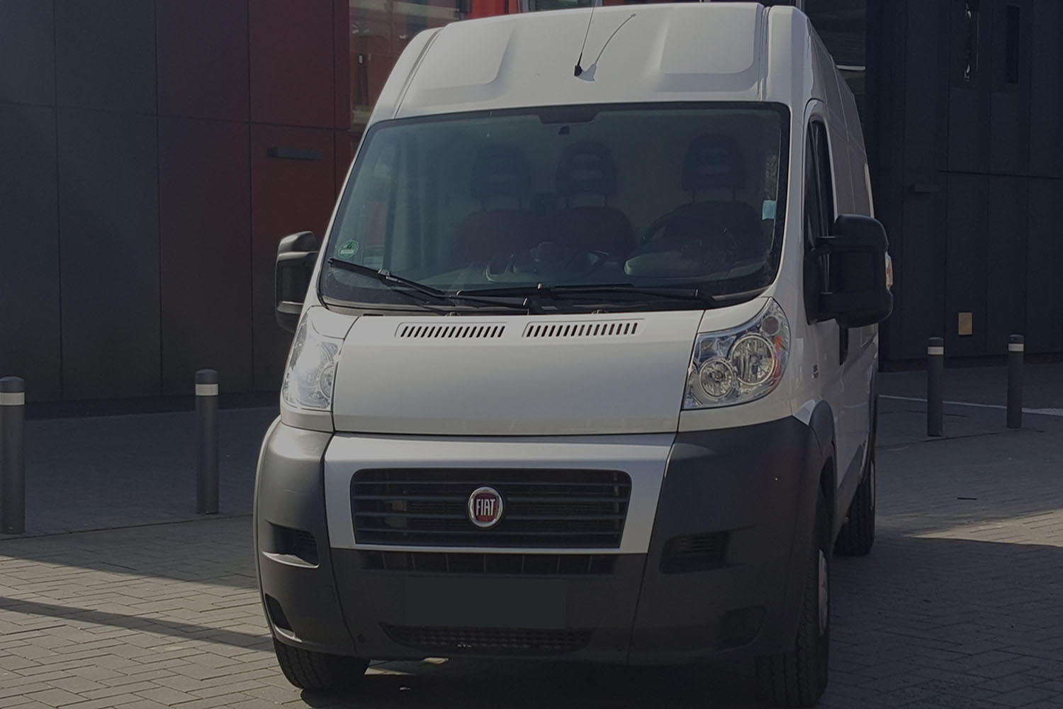 VDR Transportervermietung, An der Wachsfabrik 3 in Köln