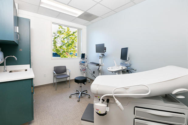Images UC San Diego Health Occupational Medicine – Rancho Bernardo